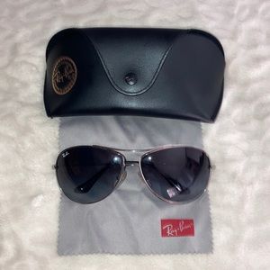 Classic style aviator glasses